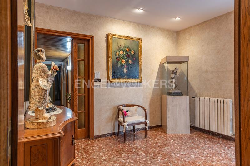 Foto 1ea608d1-4ab4-4c0f-90af-756071623423. Maison avec chauffage parking piscine dans Matadepera