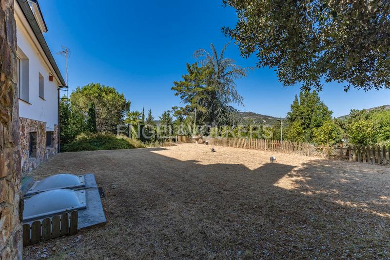 Foto 32491b5c-71fa-43fb-9327-f2d978adbfdb. Maison avec chauffage parking piscine dans Matadepera