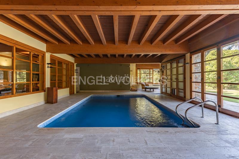 Foto 8b325e2f-da83-4017-8609-bce1e85b31ea. Maison avec chauffage parking piscine dans Matadepera