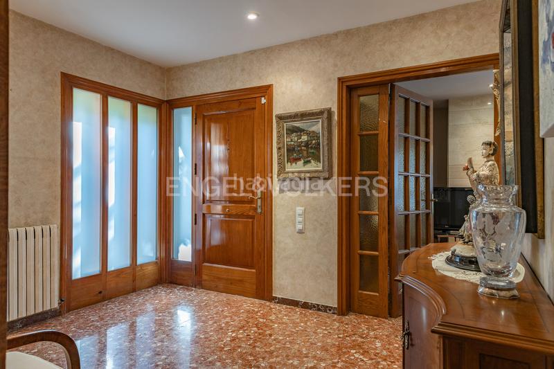 Foto dc7b7d62-c40b-4121-859e-4a2a16242a07. Maison avec chauffage parking piscine dans Matadepera