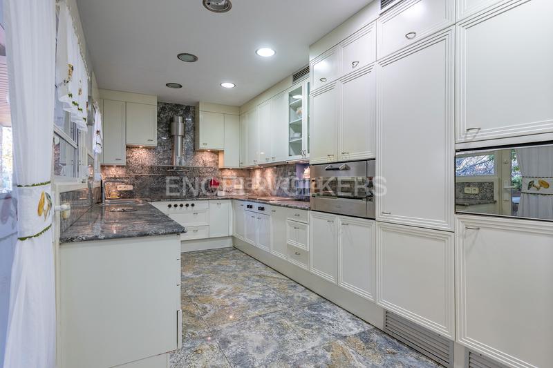 Foto f7462121-b279-4f18-b391-40c8bbd50ac5. Maison avec chauffage parking piscine dans Matadepera