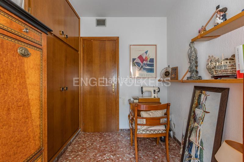 Foto f81675c5-4e12-46d7-a5a0-031a3c8e9a1a. Maison avec chauffage parking piscine dans Matadepera