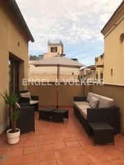 Rent Apartment in Gòtic. Maravilloso atico en gotic