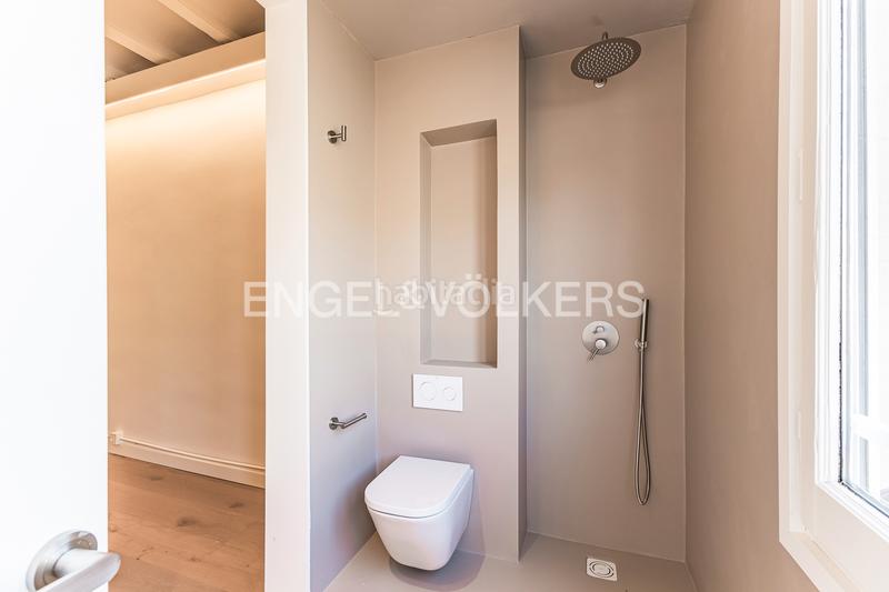 Foto 0826765c-420e-4f1c-9e1e-bc73509a07bc. Apartamento piso moderno en venta en Poblenou en Poblenou Barcelona