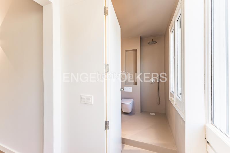 Foto 0bb93999-d0e3-4394-8454-252e44d464e4. Apartamento piso moderno en venta en Poblenou en Poblenou Barcelona