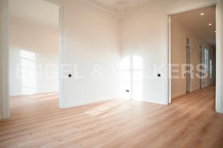 Alquiler Apartamento en Dreta de l´Eixample. Gran vivienda reformada en el eixample dret
