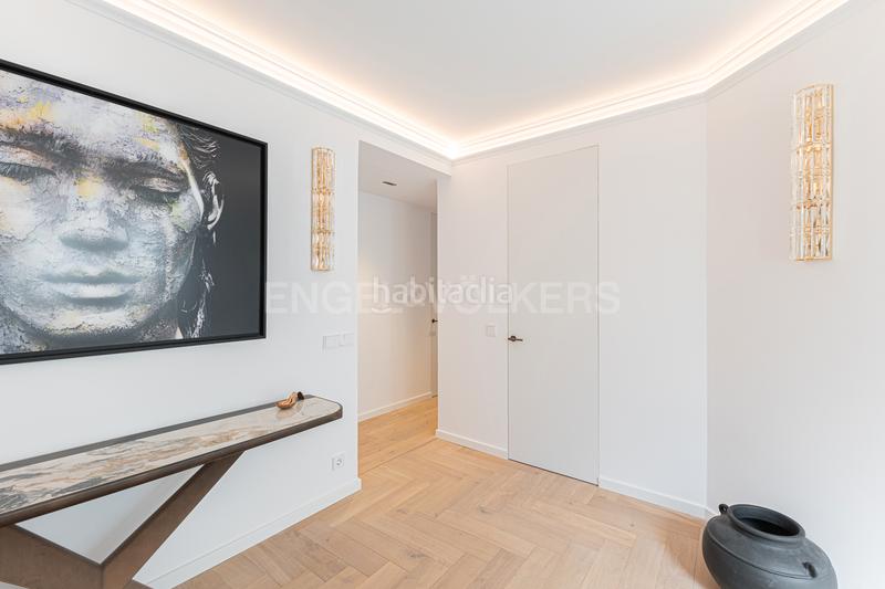 Foto 93fe57de-c4e5-48da-9a73-ac86030d7fff. Àtic amb calefacció a Dreta de l´Eixample Barcelona