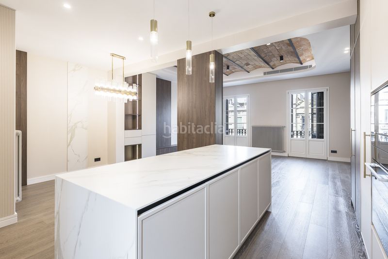 Foto d7dcae4c-0b32-4cc6-aeff-1c5ba4b6b53a. Pis amb calefacció a Dreta de l´Eixample Barcelona