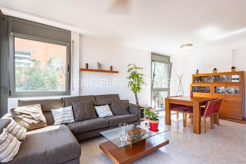 Foto 246d1dd1-7206-4107-a56f-b746b3771818. Apartamento exclusividad en sant joan despi piso con piscina y terraza de 100 m en Sant Joan Despí