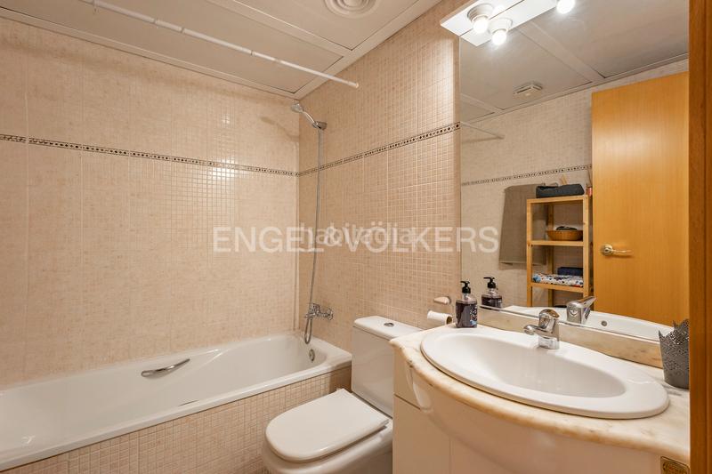 Foto 9bf9f44d-e846-4cc8-8ce6-c0c1d7c56696. Apartamento exclusividad en sant joan despi piso con piscina y terraza de 100 m en Sant Joan Despí