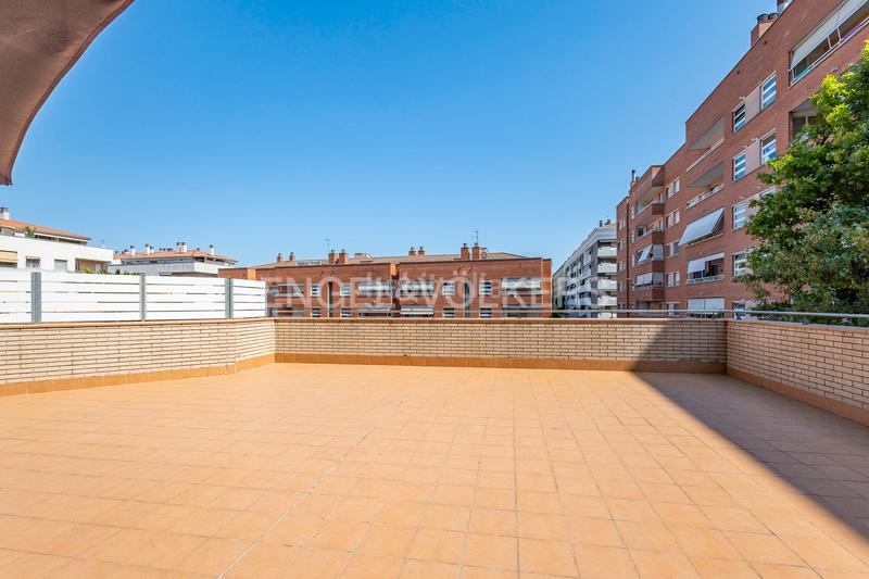 Foto bcd41da5-fd7b-4c05-a0d5-a4d620aef855. Apartamento exclusividad en sant joan despi piso con piscina y terraza de 100 m en Sant Joan Despí
