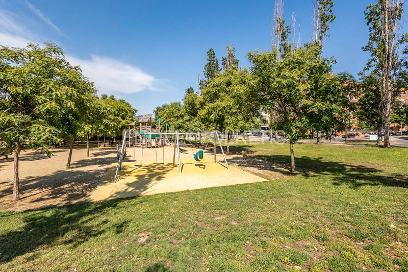 Foto fcc452c1-f13d-45fa-9e99-66c591495f00. Apartamento exclusividad en sant joan despi piso con piscina y terraza de 100 m en Sant Joan Despí