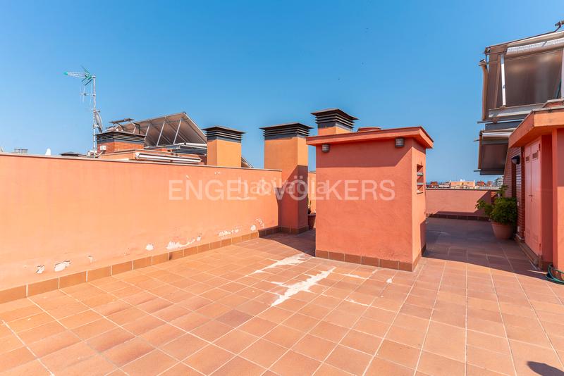 Foto 20355c30-7014-4703-9534-5237b76180c3. Ático magnífico ático con 2 balcones y una gran terraza superior en Vilassar de Mar