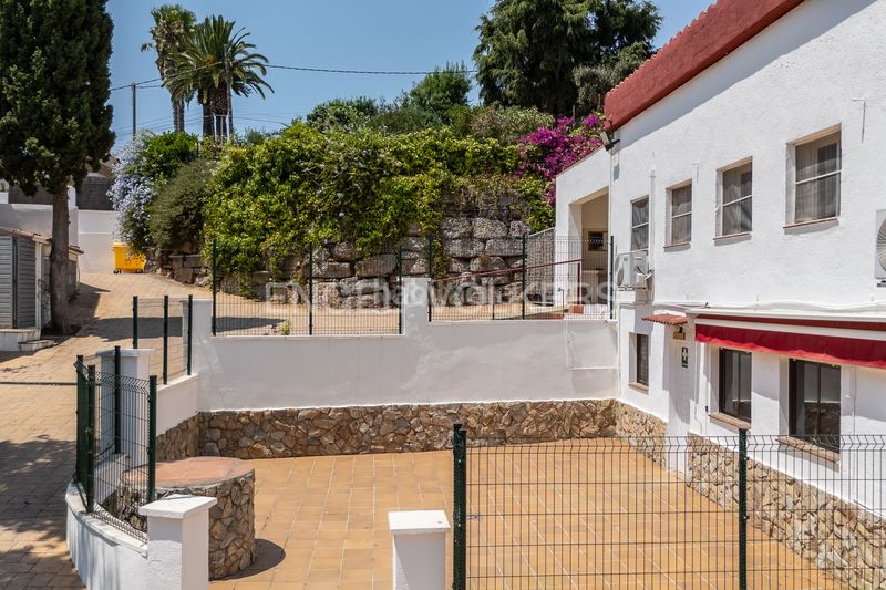 Foto 496414d2-52a4-46d9-9408-043c4f02a9b9. Casa amb calefacció aparcament piscina a Canet de Mar