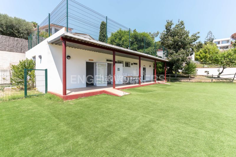 Foto a1819105-3aac-450a-90d0-6be144e99cac. Casa amb calefacció aparcament piscina a Canet de Mar