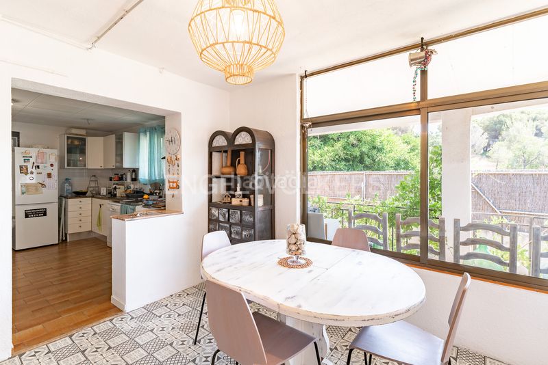 Foto bda491e4-32f8-4d37-b067-e40b9d9188ac. Casa amb calefacció aparcament piscina a Canet de Mar