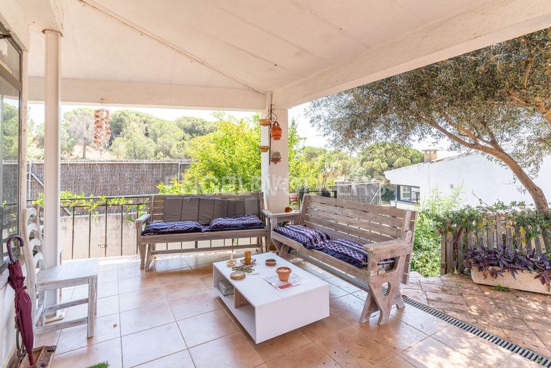 Foto c269e4ea-2229-4715-813c-f59c4fde6f14. Casa amb calefacció aparcament piscina a Canet de Mar