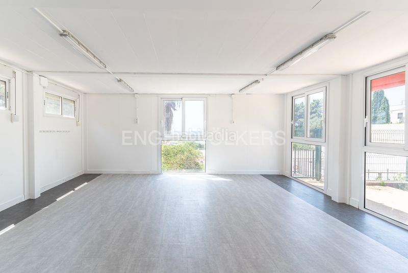 Foto cc4fb0cd-ecc0-4f65-9630-b2204c33f588. Casa amb calefacció aparcament piscina a Canet de Mar