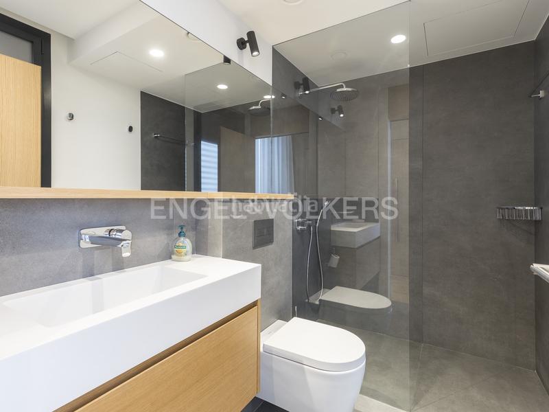 Foto 738c2087-4e8f-400c-9d61-e940319edb3b. Alquiler casa moderna casa con piscina en sarriá en Barcelona