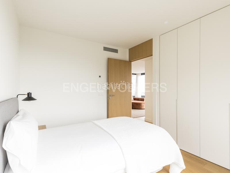 Foto dd37f6e5-507f-494e-8ffe-1d26d375cf56. Alquiler casa moderna casa con piscina en sarriá en Barcelona