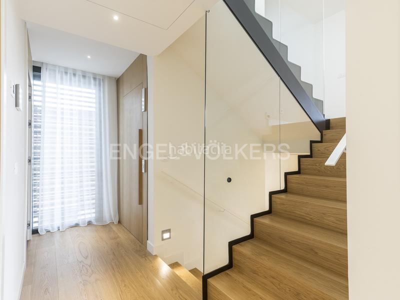 Foto 7a93a5d8-7af2-453c-8cb0-5eaa8bd30a0f. Location maison avec chauffage parking piscine dans Barcelona