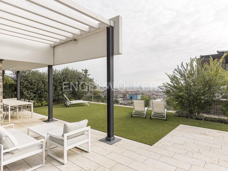 Foto b67bf79e-3e2b-462f-b807-2cef4163e601. Location maison avec chauffage parking piscine dans Barcelona