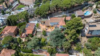 Maison à Sarrià. Fabulosa casa con vistas panoramicas y gran jardín en sarria