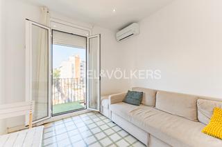 Lloguer Apartament a Poblenou. Confortable piso con terraza en el centro del poblenou
