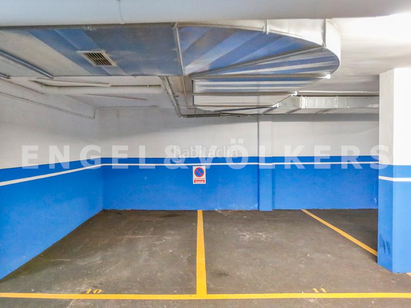 Foto c954b3da-98a5-45e8-8f59-f46f13a265f0. Attico con riscaldamento parcheggio in Aiguadolç - Sant Sebastià Sitges