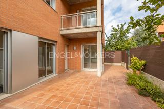 Location Maison à Sant Andreu de la Barca. Exclusiva casa adosada esquinera en can salvi