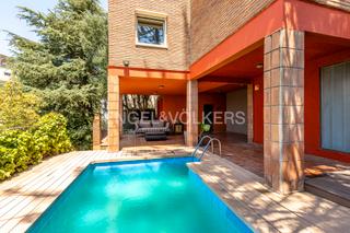 Location Maison à La Miranda. Casa con piscina, jardin y piscina