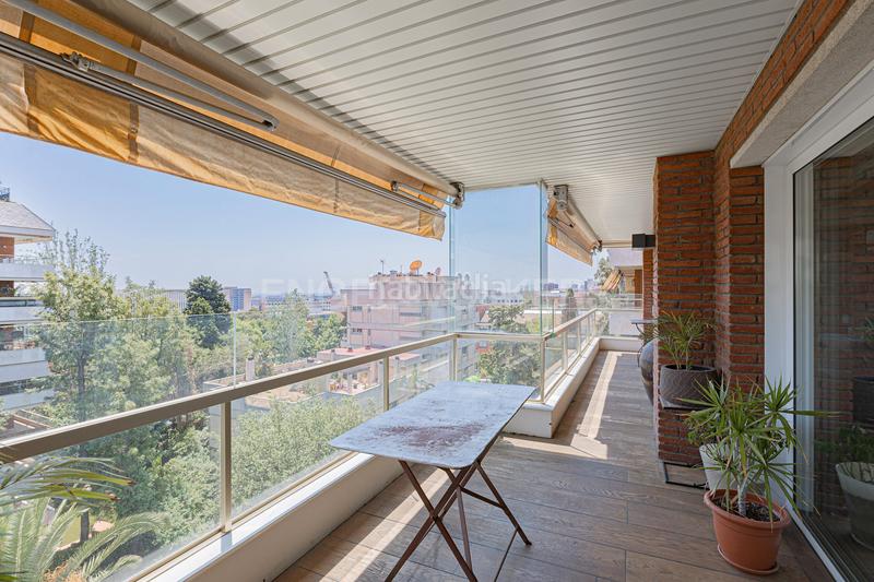 Foto 07239e98-8971-4acf-acd8-23435ebd75b0. Alquiler apartamento piso de alto standing en Pedralbes de larga duración en Barcelona