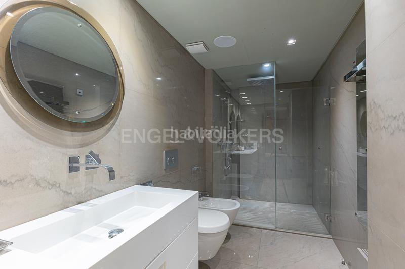 Foto 63bff3a8-8953-4ab7-a97e-93e6d1b96964. Location appartement avec chauffage parking piscine dans Barcelona