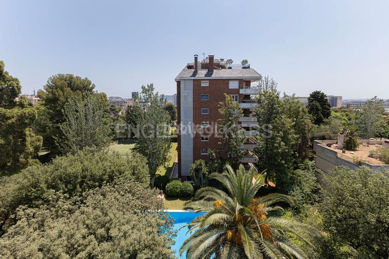 Foto ced6afdb-fe52-4dbf-ac71-dae0bbf5f76f. Miete appartement mit heizung parking pool in Pedralbes Barcelona