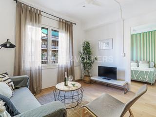 Alquiler Apartamento en Vila de Gràcia. Precioso apartamento temporal en lesseps