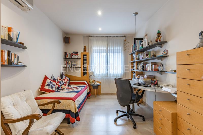 Foto 0ccbbf01-5453-4fc2-b6a9-447792e1d478. Piccolo appartamento con riscaldamento parcheggio in Terrassa