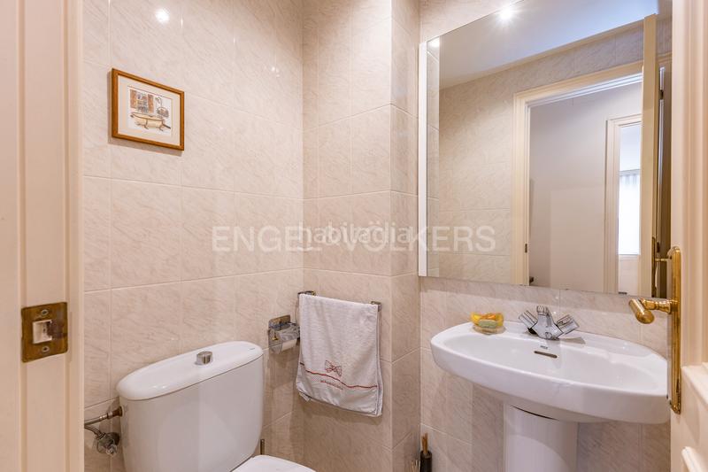 Foto 418ea388-eeed-44c7-83cf-1f42ae6dea5b. Piccolo appartamento con riscaldamento parcheggio in Terrassa