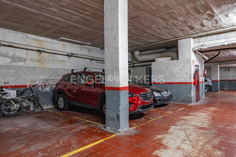 Foto 4d827dc4-7444-4aca-abc5-32255bc128d2. Piccolo appartamento con riscaldamento parcheggio in Terrassa