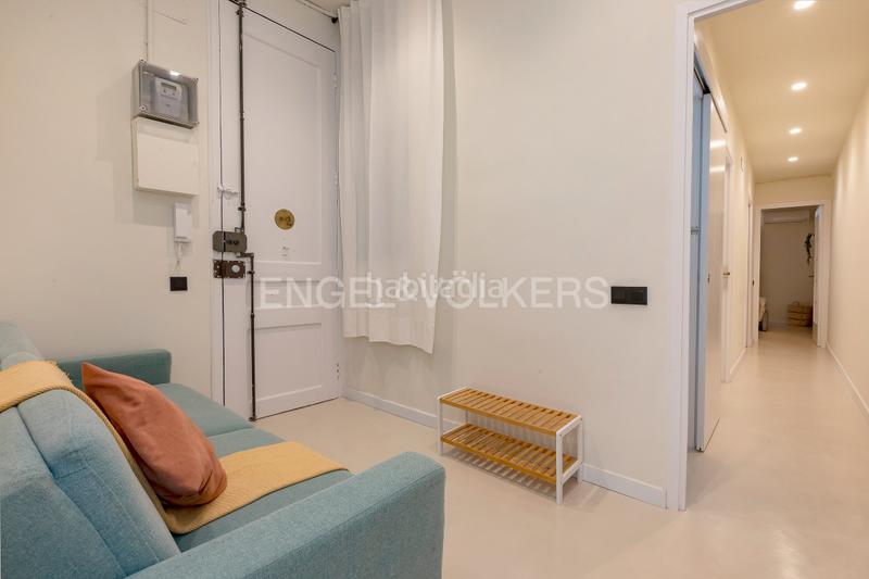 Foto 2685c3ac-cc90-4c53-adf1-effb5b6a87c4. Appartement avec chauffage dans Fort Pienc Barcelona