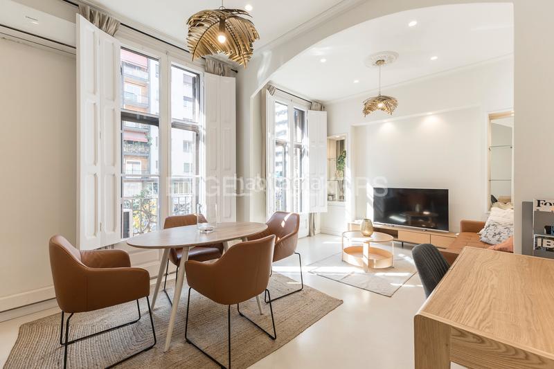 Foto 45470ad5-2bac-4a6c-bd04-75c99140a1bf. Appartement avec chauffage dans Fort Pienc Barcelona