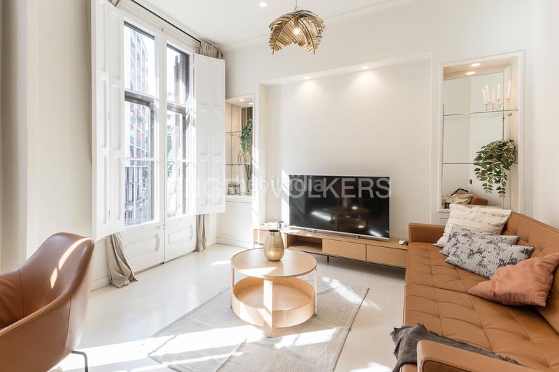 Foto c4df44de-10a4-4711-a63c-a1696eda2937. Appartement avec chauffage dans Fort Pienc Barcelona