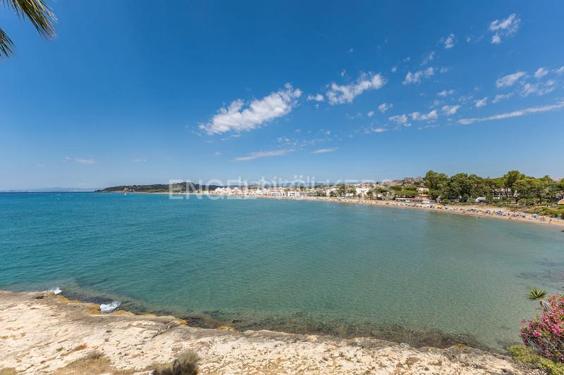 Foto 29d05e2c-14c8-4826-9e1d-23ac4bac0571. Haus mit heizung parking in Altafulla