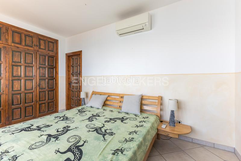 Foto 650073be-53ec-4ea8-ad22-a25e31951652. Haus mit heizung parking in Altafulla