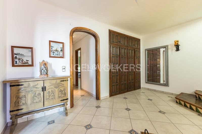 Foto 97d33c4a-bd3f-4d63-87b1-68ecb4e69763. Haus mit heizung parking in Altafulla