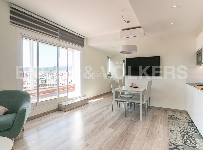 Foto 38206f74-88d9-40c5-b9e5-d51f72161816. Àtic amb calefacció a Raval Barcelona