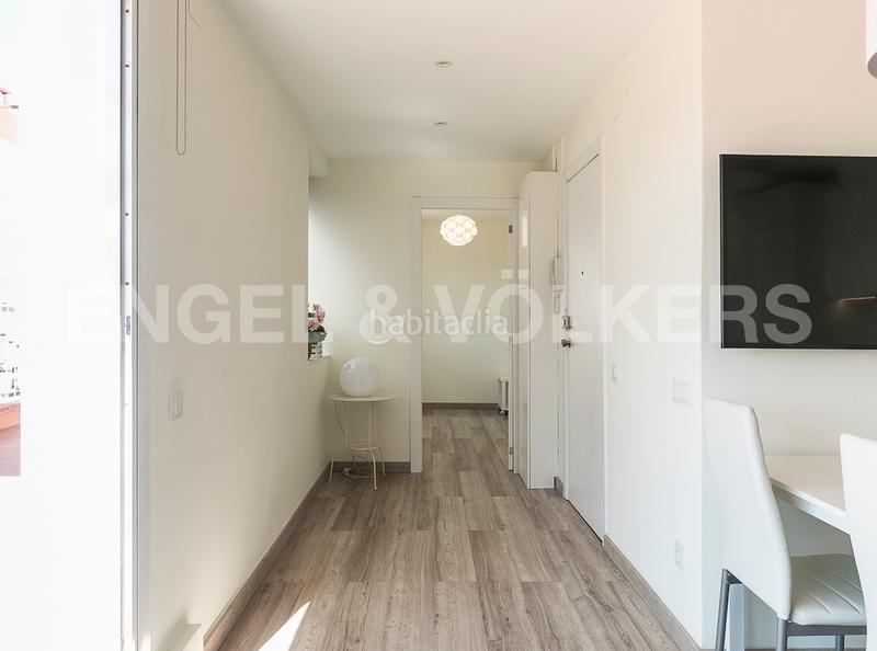 Foto 919af08a-dc3a-4d80-bab6-ff786a9b91c3. Àtic amb calefacció a Raval Barcelona