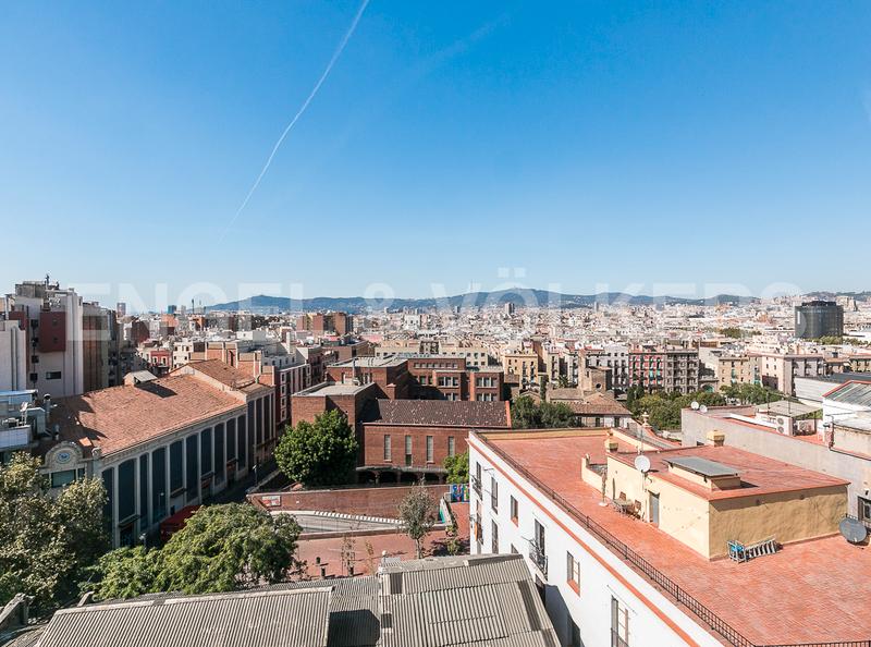 Foto 9ba6f2b6-bd56-4d83-b2f5-aac3269dd645. Àtic amb calefacció a Raval Barcelona