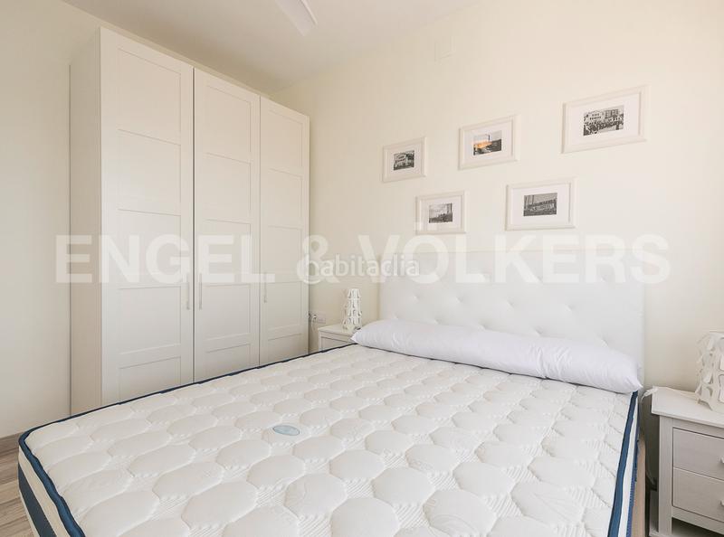 Foto a7035292-2a06-41ee-b468-d099ed7caff0. Àtic amb calefacció a Raval Barcelona