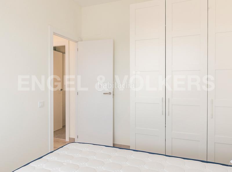 Foto bf76e277-0c90-40df-9103-5883e4b7e8aa. Àtic amb calefacció a Raval Barcelona