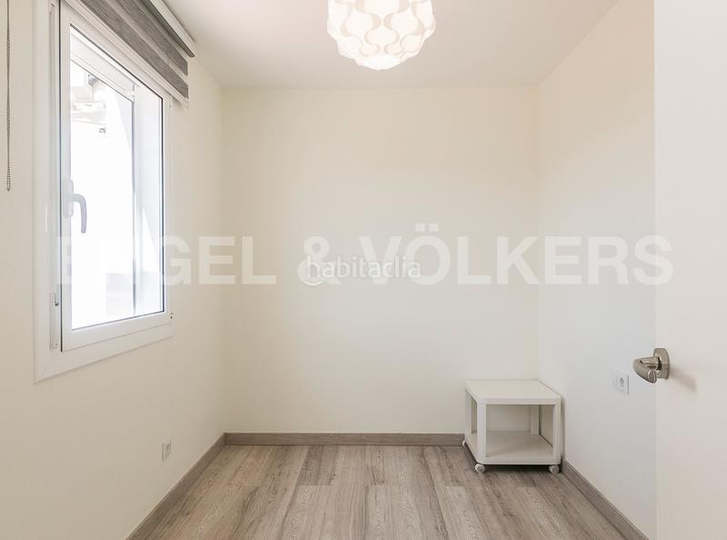 Foto e821f0fb-a488-49b8-8ce0-75f3d1d683fa. Àtic amb calefacció a Raval Barcelona